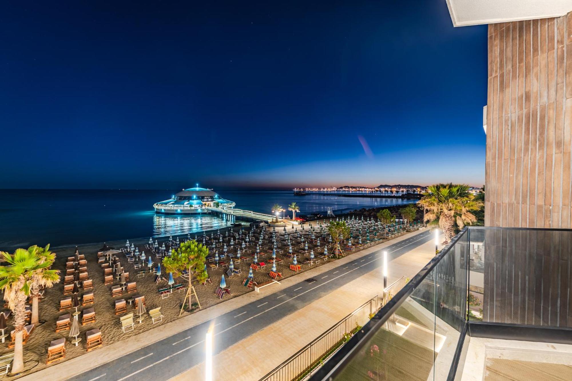 Sea View Apartments Eldo Durres Exterior photo